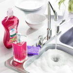 Great Value Dish Washing Liquid Detergent, Guava, 28 fl oz - Image 2